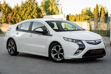 1.4 Hybryda Navi Kamera Skóra Bose