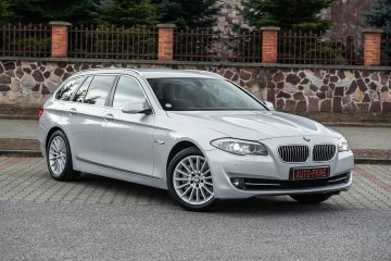 245KM Skóra Navi Grzane Fotele x4 Bixenon Tempomat PDC Zarejestrowany